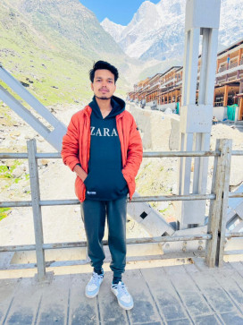 Utkarsh Chaudhary, 21, India