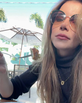 Alice, 37, United States