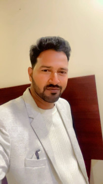 Yatindra Bharti, 18, India