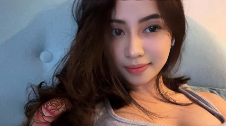 Reen Serrano, 21, Philippines