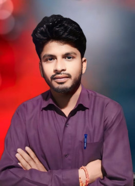 Shahil Nijami, 25, India