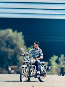 Yuvraj Kakad, 20, India
