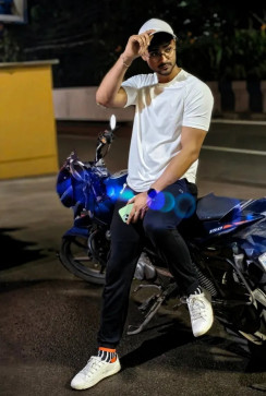 Vivaan Mehta, 26, India