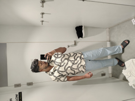 Abhii, 22, India