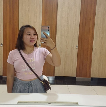 Glecil Lumbuan, 30, Philippines
