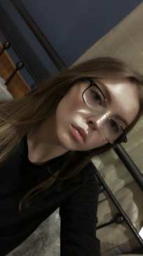 Aria, 18, United States