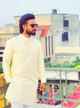 Lovey, 32, India