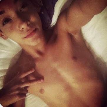 Bran, 18, United Arab Emirates