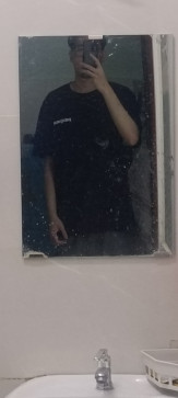 Tall Guy, 21, Viet Nam