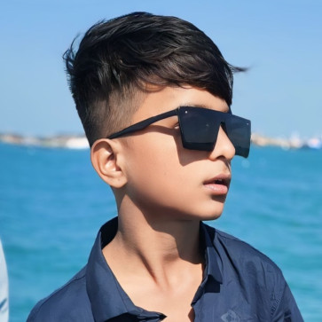 Goswami Navam, 18, India