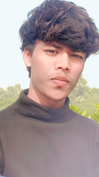 Vicky, 21, India