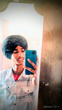 Harman Sher Gill, 20, India