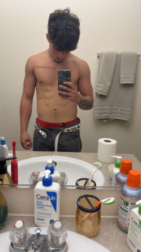 Zane, 18, United States