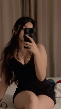 Kate, 19, Canada