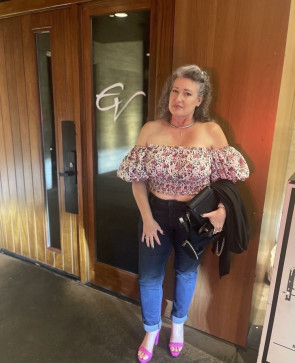 Trulychamia, 45, United States