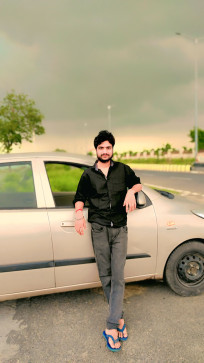 Amit Gangwar, 25, India