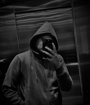 Deumlviumll Gat, 22, India