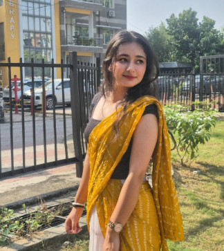 Akshita, 20, India