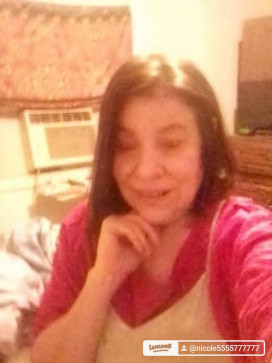 Nicole5555, 52, United States