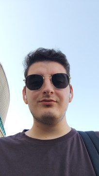 Oumlzguumlr KAYA, 18, United States