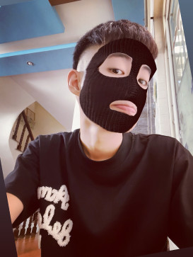 Pham Nam, 18, Viet Nam