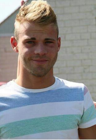 Niklas, 26, Germany