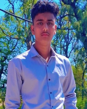 Yash, 18, India
