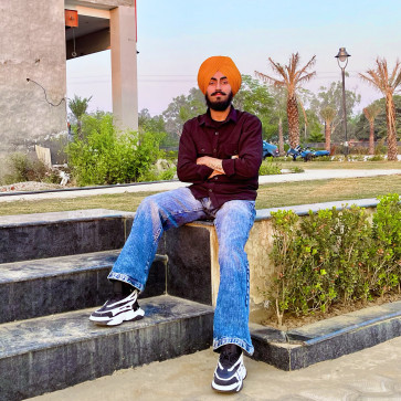 Jass Mehar, 20, India