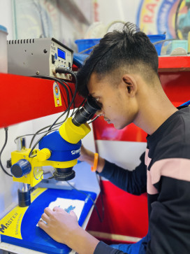 SHUBHAM GUPTA, 18, India