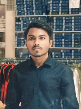 Vicky Chawla, 18, India