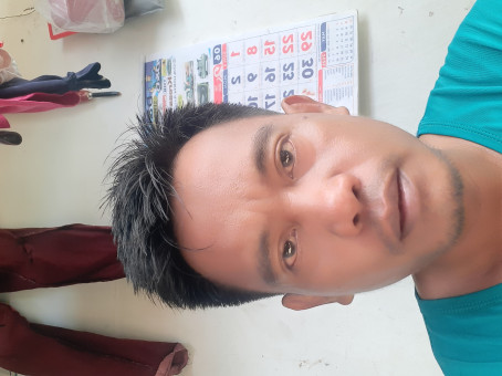 John Ryan, 38, Philippines