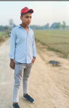 Navazish Raza, 18, India