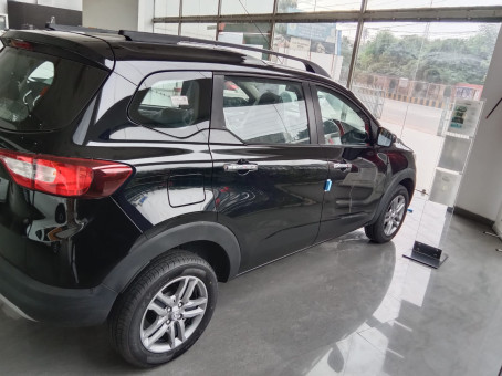 Saif Khan, 21, India