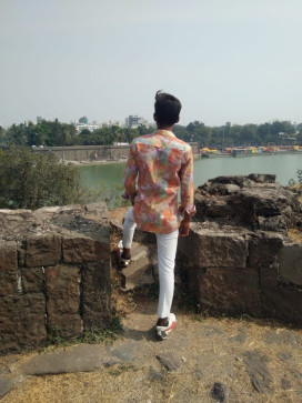 Ratan Chikka, 19, India