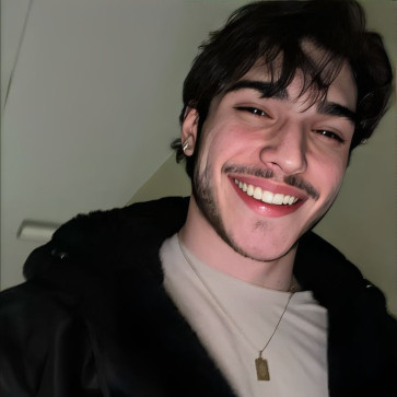 French Man, 24, France