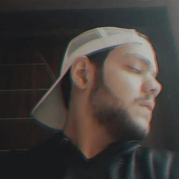 Starboy777, 21, Tunisia