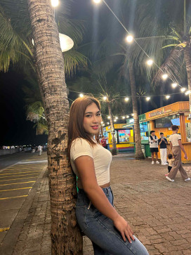 Ashleymendoza, 26, Australia