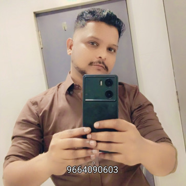 Dinu, 37, India