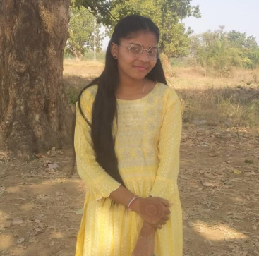 Riya, 21, India