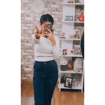 Swati, 19, India