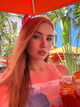 Sofi, 30, United States