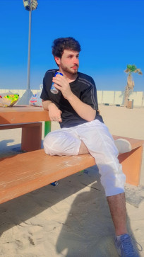 Usman, 22, Bahrain