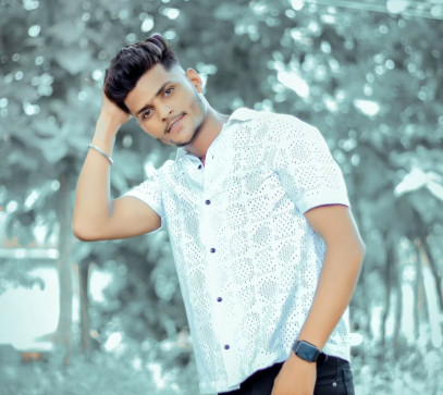Iffu, 25, India
