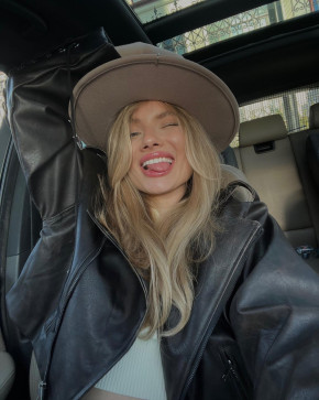 Kenila8, 35, United States