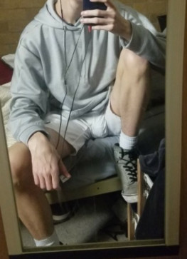 GenZ Guy, 18, Canada