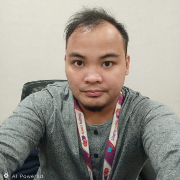 Poy Poy, 30, Philippines