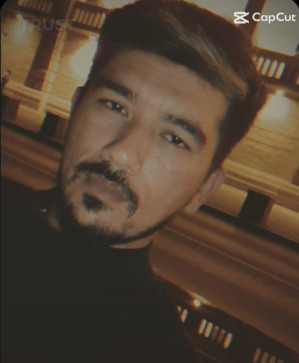 Ali Raza, 31, Italy
