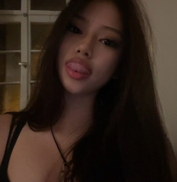 Summer, 18, United States