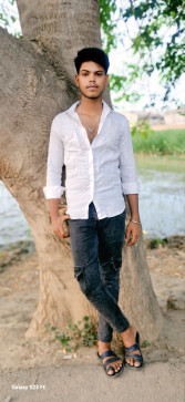 Tufan Kumar, 18, India