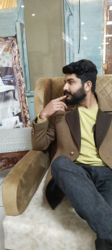 Baar, 25, Saudi Arabia